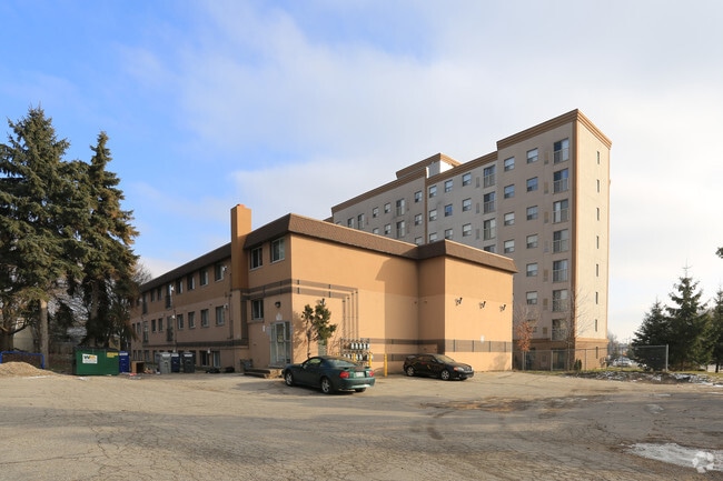 Building Photo - McLennan Suites