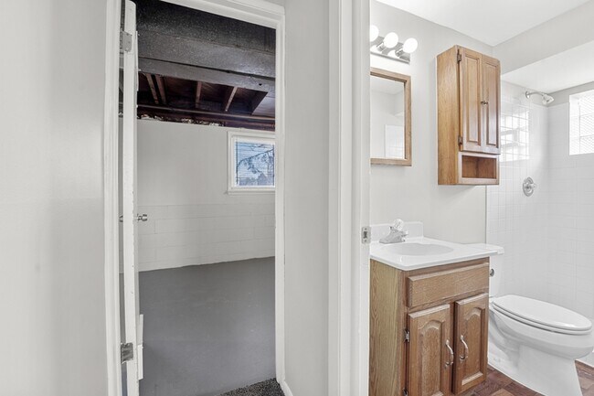 Foto del edificio - 4290 Norwood Dr