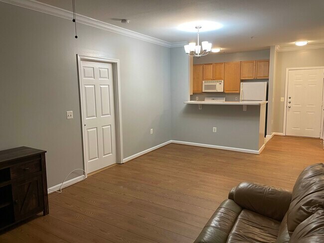 Sala de estar - 9480 Virginia Center Blvd