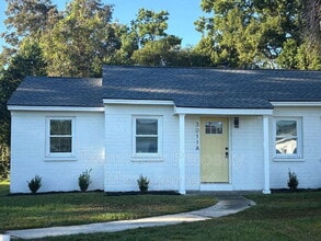 Building Photo - 3011 Terry Dr