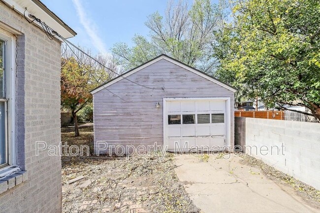 Building Photo - 1528 S Lipscomb St