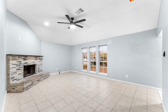 Foto del edificio - 1042 Kim Ln