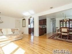 Foto del edificio - 12 Ross Ave