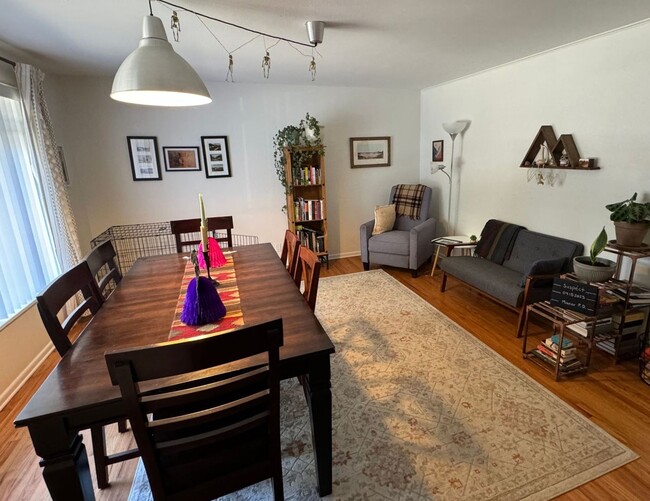 Foto del edificio - Beautiful 3 Bed 1.5 Bath Central Boulder H...