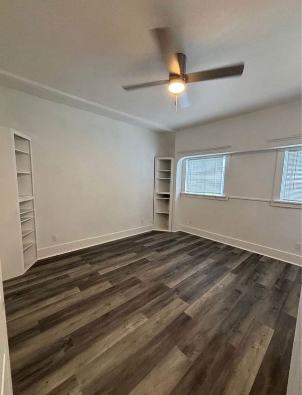 Building Photo - 625 W 41st Dr