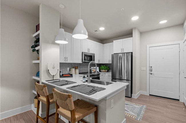 Lenox Grandview - Apartments in San Antonio, TX | Apartments.com