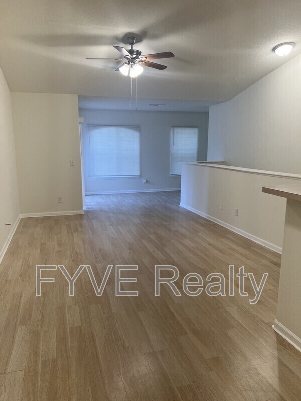 Foto del edificio - 897 Fording Island Rd