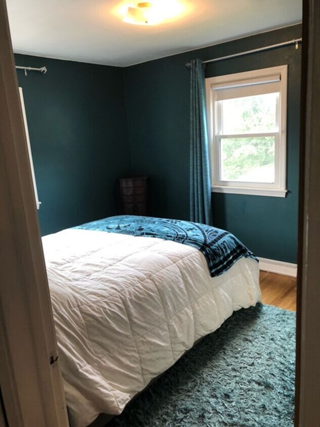 Primary Photo - AVAILABLE SEPTEMBER -3 Bedroom Home