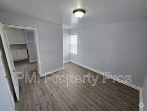Building Photo - 3895 N 5th St