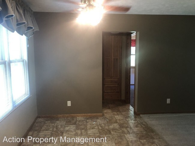 Building Photo - 3 br, 2 bath House - 7601 W Rosedale