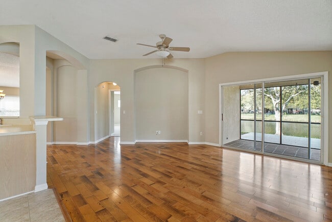 Building Photo - 236 Sterling Hill Dr
