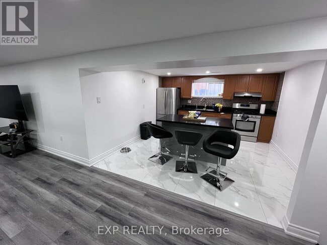 Building Photo - 47 Winter Ave