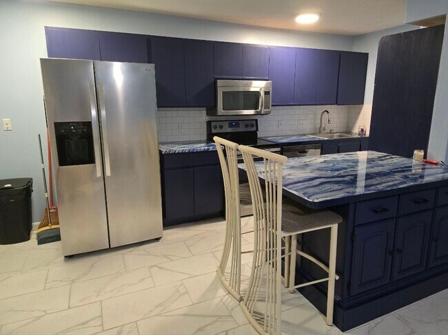 Foto del edificio - 8521 Canaveral Blvd