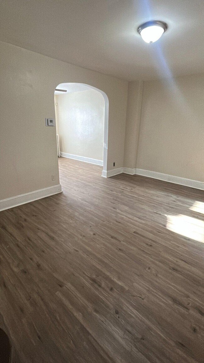 Foto del edificio - 339 Tioga St