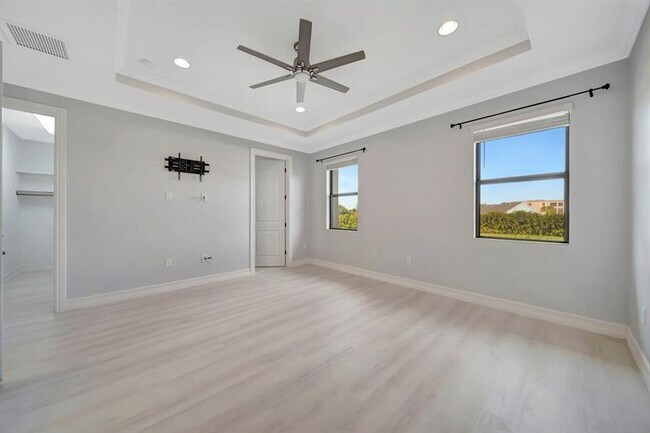 Foto del edificio - 9893 Brickhill Dr