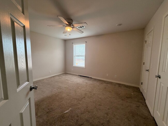 Foto del edificio - 1601 S Boston