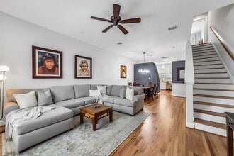 Building Photo - 8715 Meadowcroft Dr
