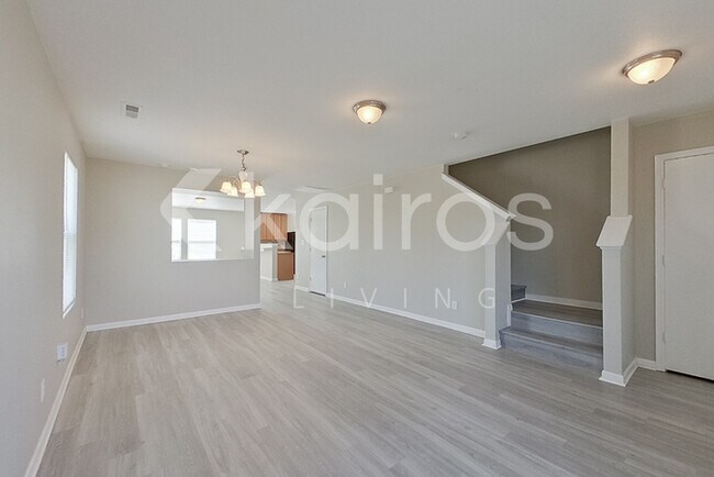 Foto del edificio - 100 Farmington Dr