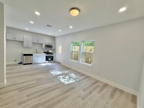 Building Photo - 3535 Alderfer St