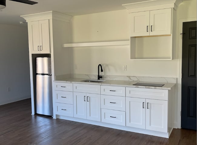 Foto del edificio - 1540 Eastland Rd SE