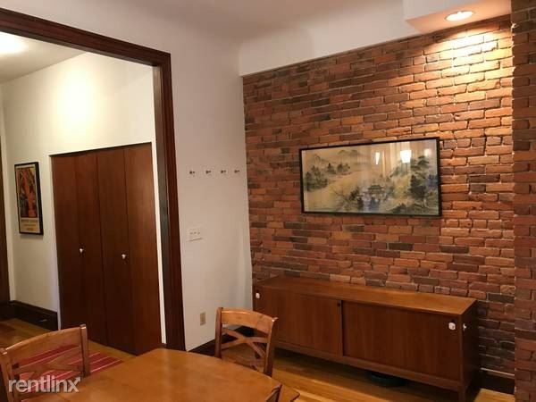 Building Photo - 2 br, 1 bath  - 9 Durham St Apt 2