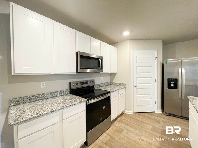 Building Photo - 10252 Ruffian Route