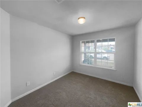Foto del edificio - 6313 Brushy Creek Dr