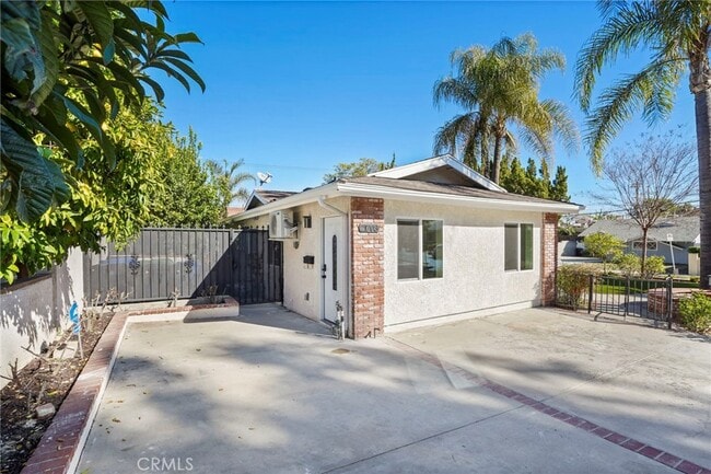 Building Photo - 21703 Costanso St