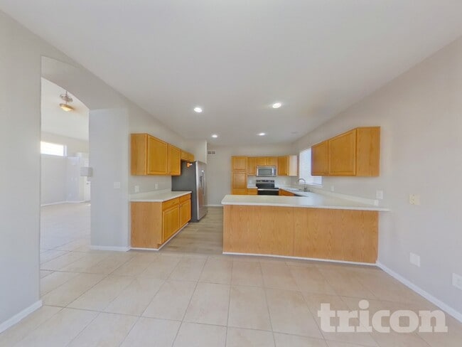 Building Photo - 10893 Bullock Ct