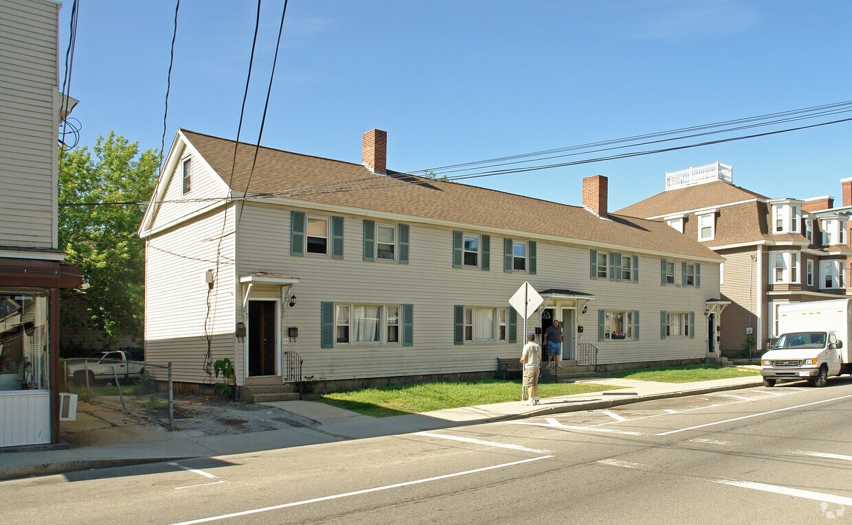 Primary Photo - 51-57 Temple St