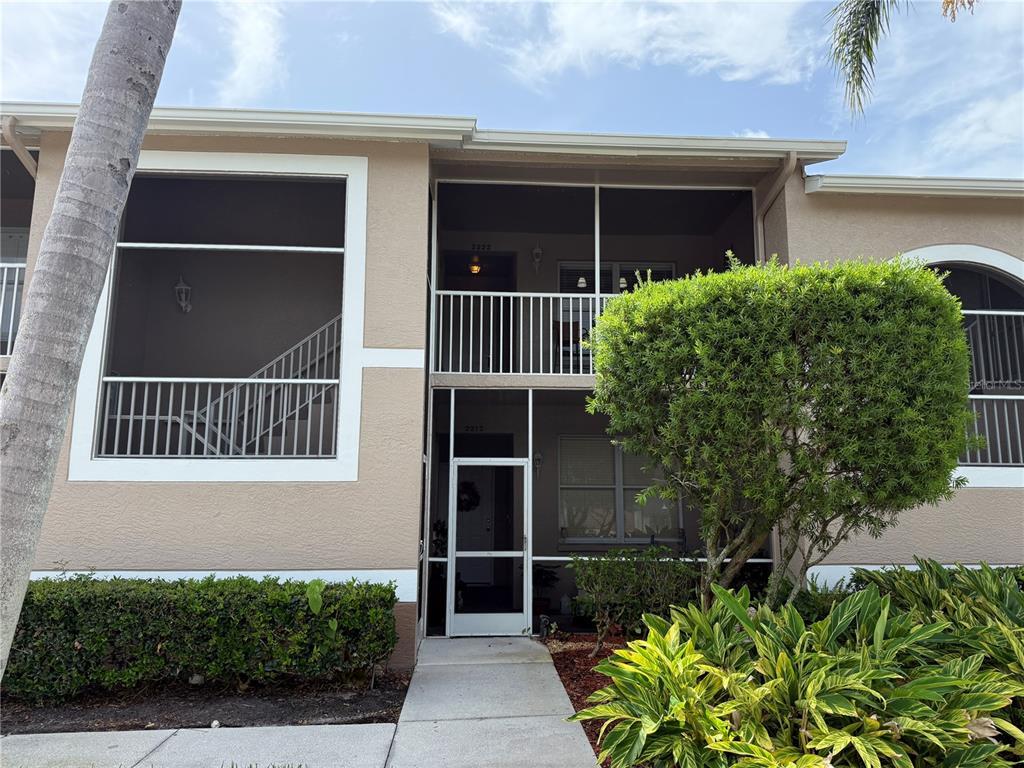 Foto principal - 5320 Hyland Hills Ave