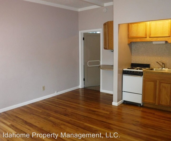 Building Photo - 1504 N 9th St