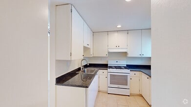 Building Photo - 1004 Ignacio Blvd