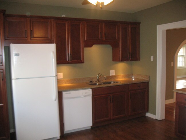 Building Photo - 4810 Jarboe St