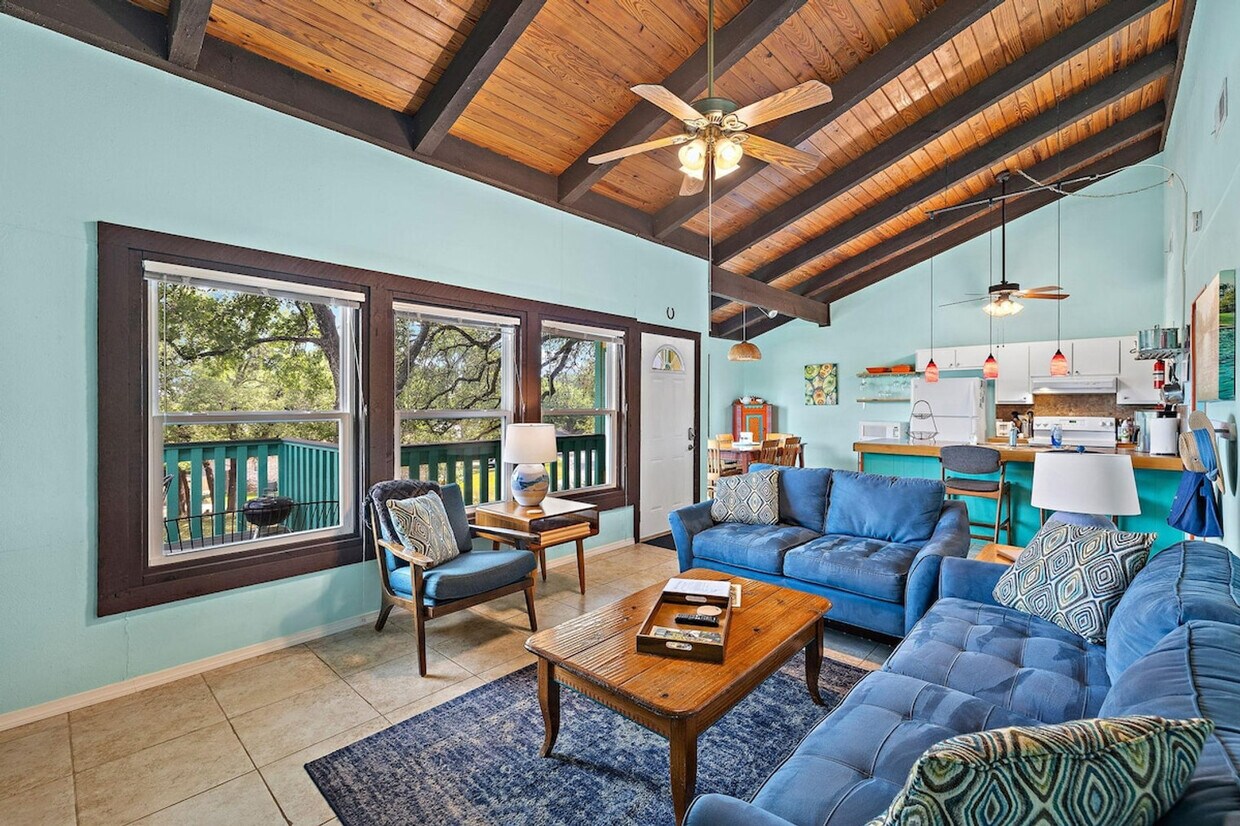 Foto principal - 2307 Trailside Dr