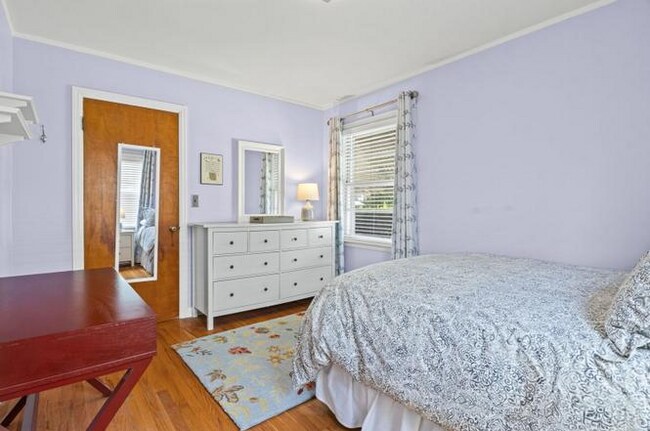 Foto del edificio - 2666 Porter Pl