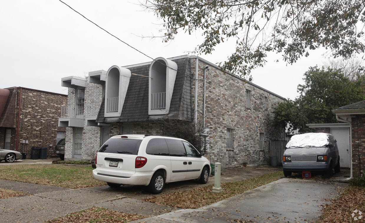 Primary Photo - 1149 Carrollton Ave