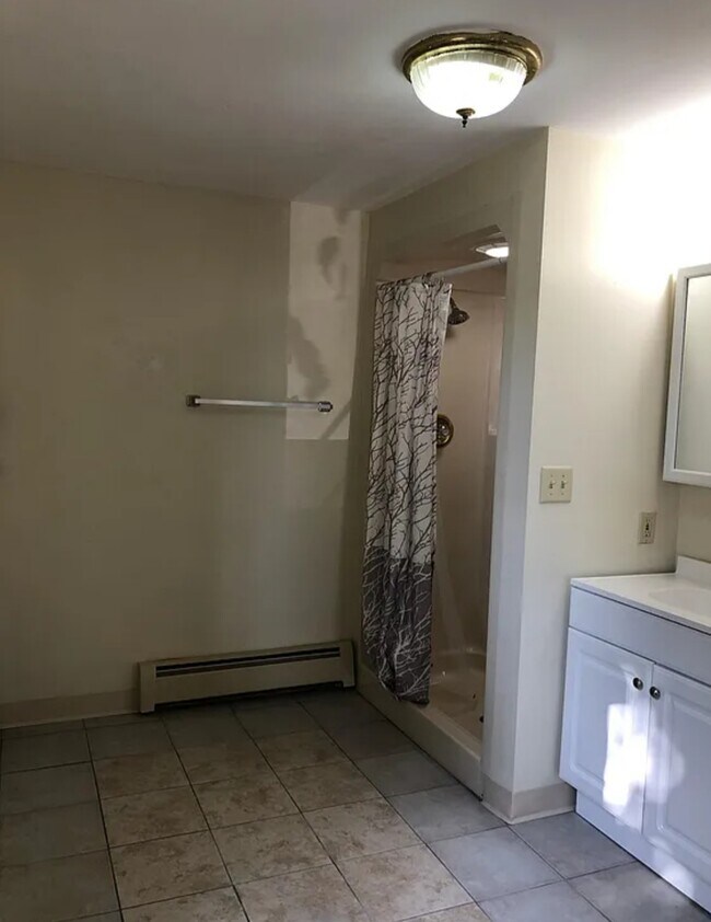 27 Fremont St, Lowell, MA 01850 House Rental in Lowell, MA