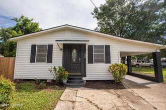 Building Photo - 408 Martin Luther King Jr Dr