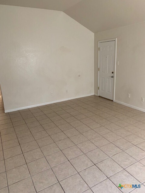 Foto del edificio - 811 York Ave