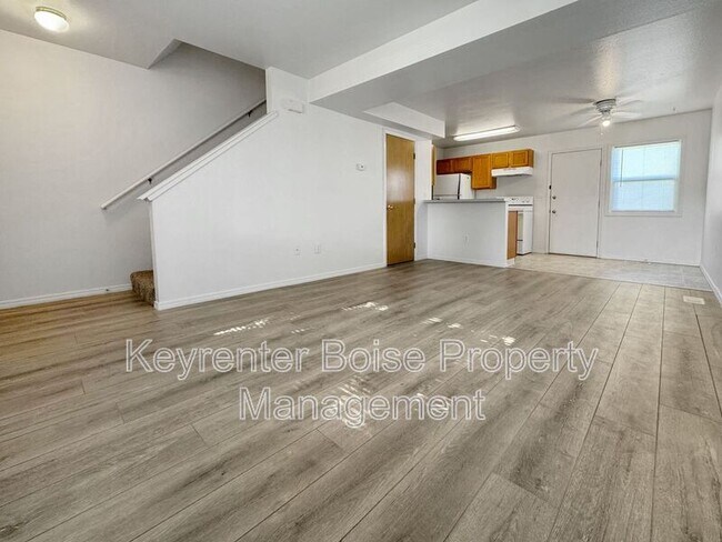 Foto del edificio - 254 Elbridge St E