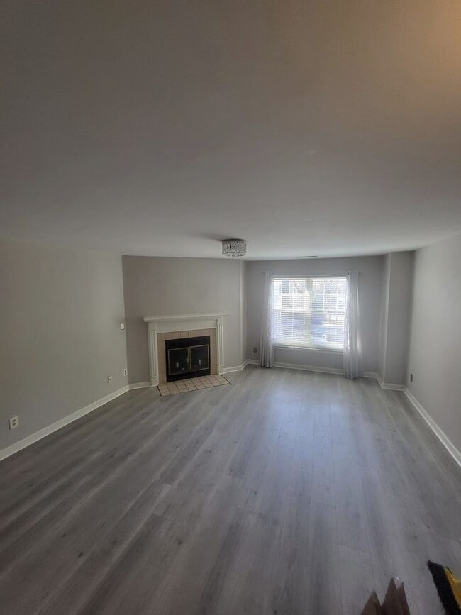 Photo - Beautiful Waterfront 2 Bed / 2 Bath Condo in Downtown Norfolk – $1,800/month