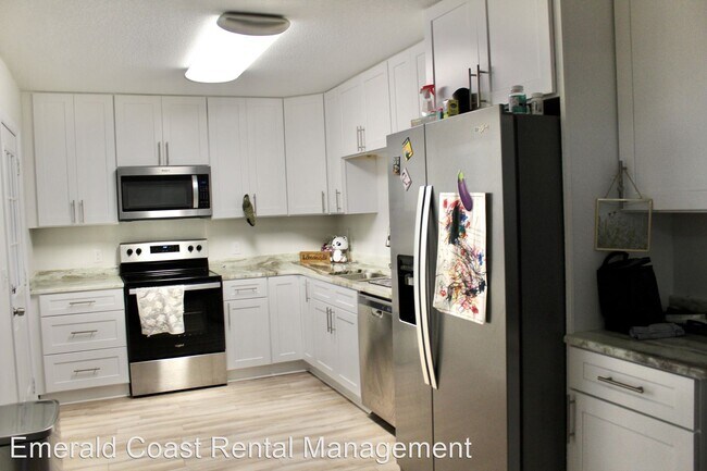 Foto del edificio - 3 br, 2 bath House - 318 Coral Drive