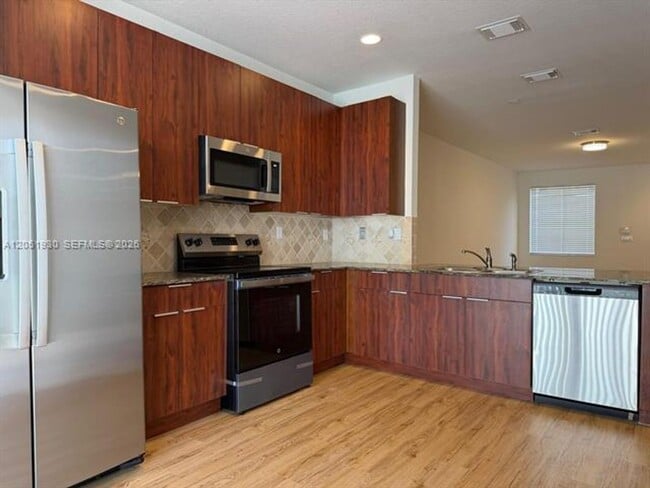 Photo - 14958 SW 41st Ln th 14958, Miami, FL 33185 Townhome