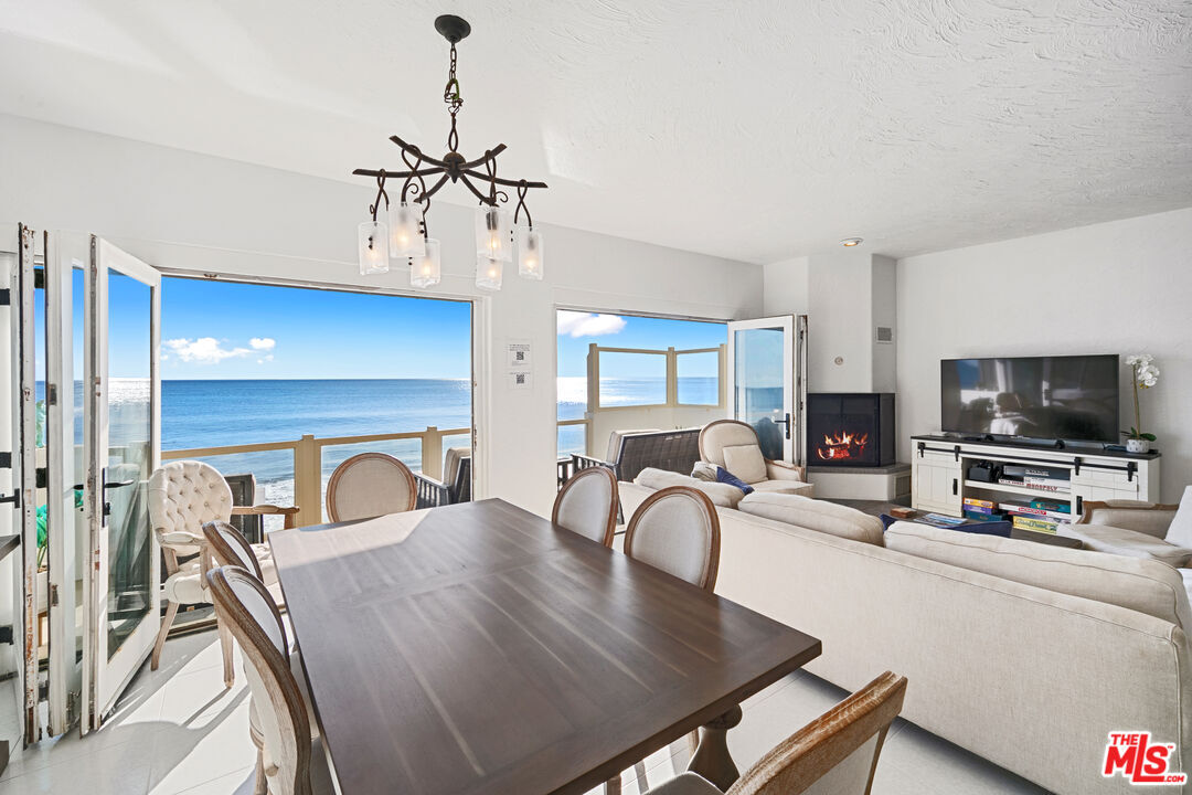 19024 Pacific Coast Hwy, Malibu, CA 90265 House Rental in Malibu, CA
