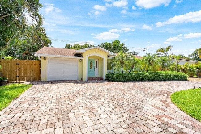 Photo - 671 Lindell Blvd House
