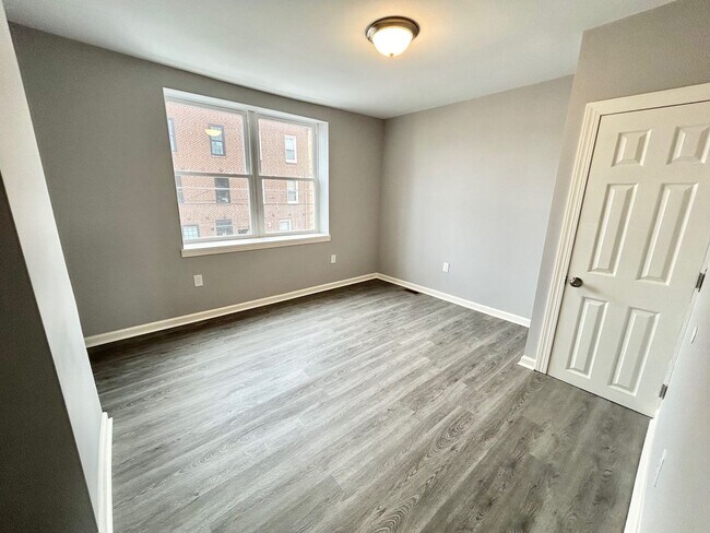 Foto del edificio - Anika Homes 2 Bedroom