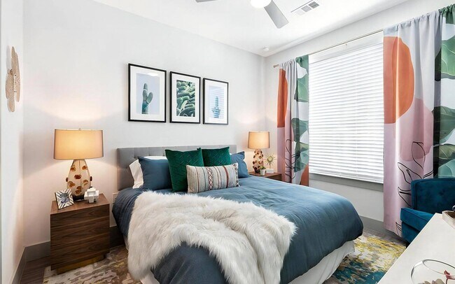 Dormitorio rítmico con ventilador de techo - Rhythm