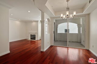 Foto del edificio - 11737 Goshen Ave