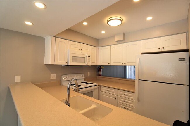 Foto del edificio - 2742 Proctor Rd
